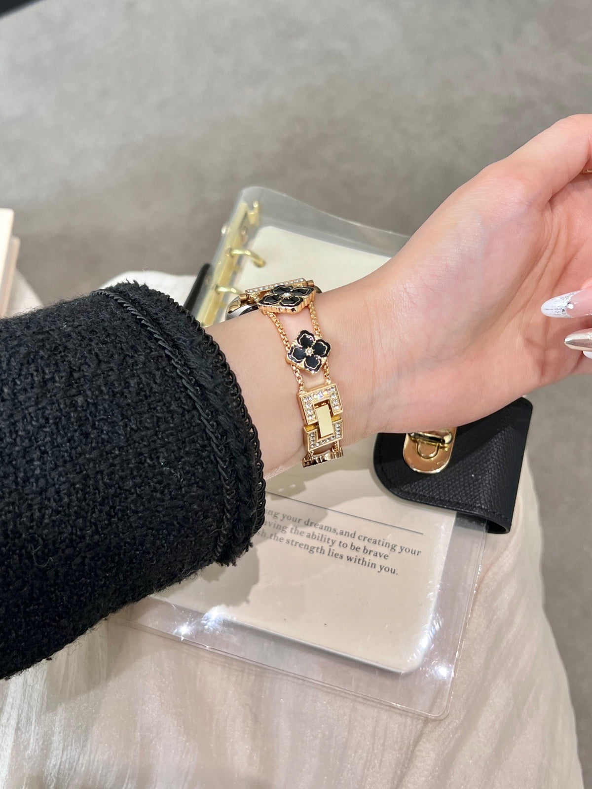 Fleur Crystal Band